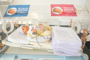 De Belgische pediaters willen baby’s een gezicht geven