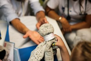 Reportage au cœur d’un hôpital éphémère pour nounours