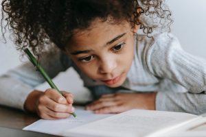 « L’école mobile » : un mobile home super équipé au service des enfants malades