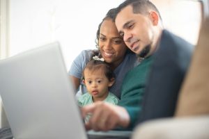 Nouveau gouvernement : qu’est-ce qui change pour les familles ?