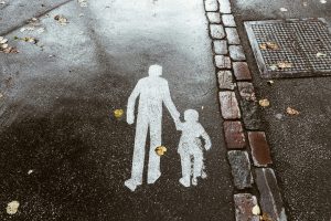 Aidants-proches : de nouveaux droits se dessinent enfin !