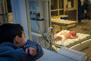 Bronchiolitis: hoe vermijden we deze winter de hospitalisatie van duizenden baby’s?