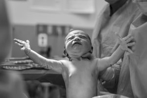 Premature baby’s: onderzoek van de VUB laat zien hoe hersenbeschadiging beter kan worden voorkomen
