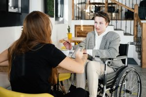 Semaine des Aidants-Proches : 8 jours d&rsquo;activités pour mettre en lumière celles et ceux qui accompagnent un proche au quotidien